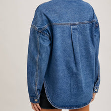 Load image into Gallery viewer, Dolphin Hem Denim Jackets