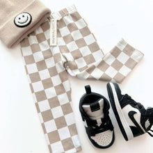Load image into Gallery viewer, Checkered Leggings | Latte