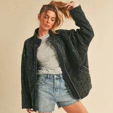 Load image into Gallery viewer, Oversized Quilted Jacket