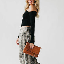 Load image into Gallery viewer, Wrenlee Woven Flap Crossbody
