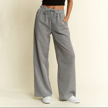 Load image into Gallery viewer, Boxer pants
