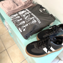 Load image into Gallery viewer, Women&#39;s Sneakers
