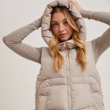 Load image into Gallery viewer, Puffer Hooded Vest
